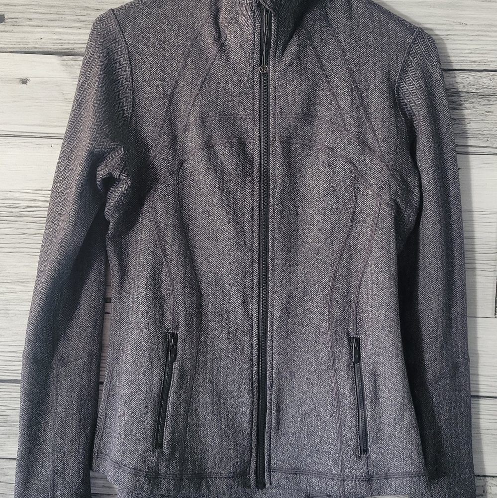 Define Lululemon jacket